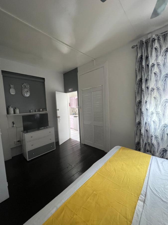 Beach Guest House Cleverdale 布里奇敦 外观 照片