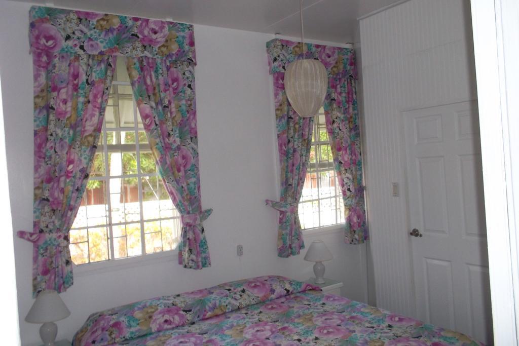 Beach Guest House Cleverdale 布里奇敦 外观 照片